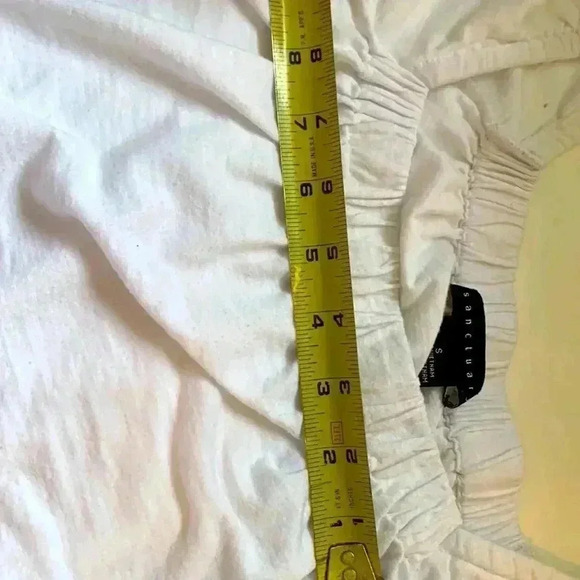 Sanctuary cropped, off shoulder, 100% cotton  top with elasticized 3/4 sleeves. - Picture 5 of 7